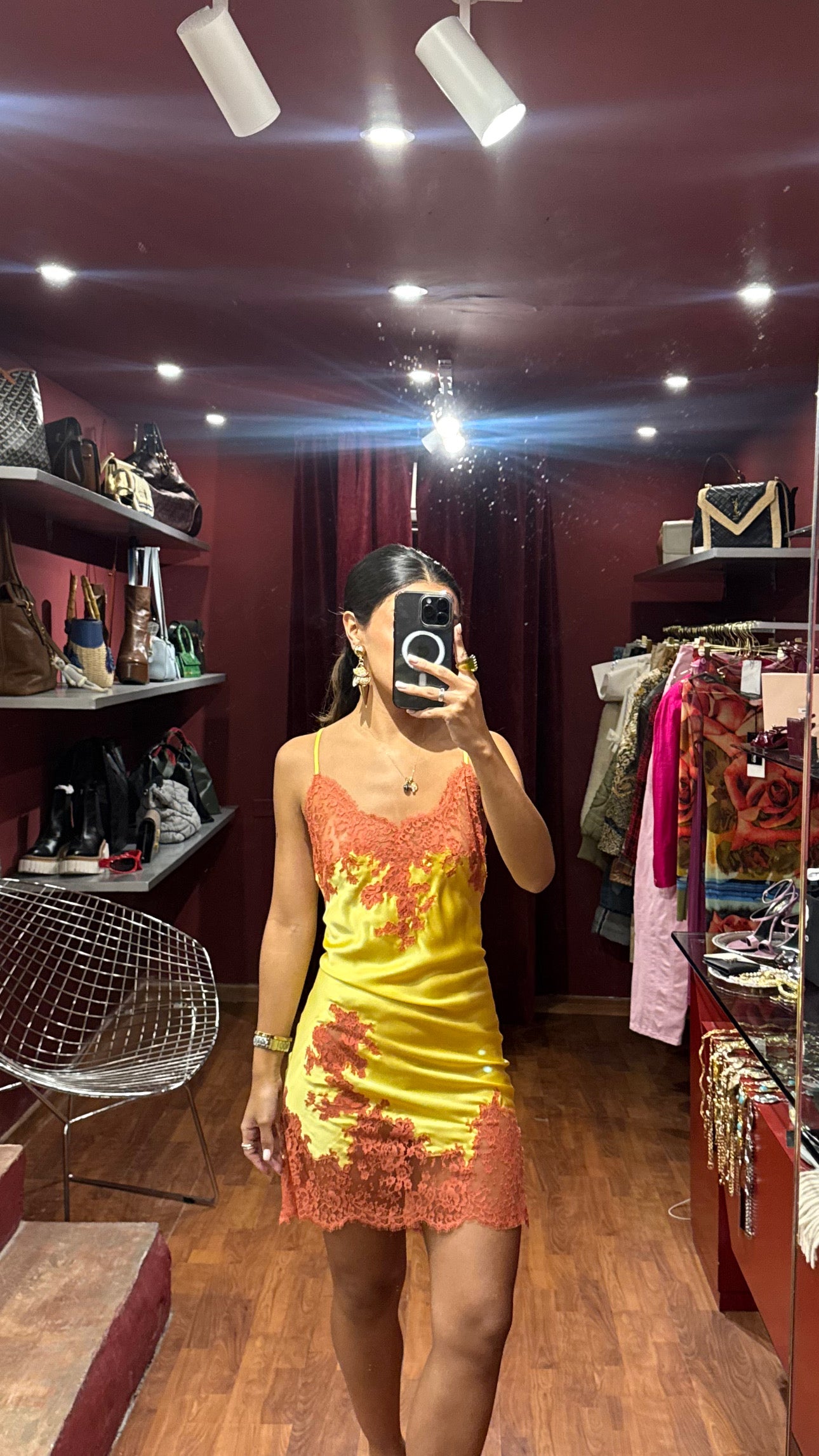 100% SILK & LACE NUISETTE