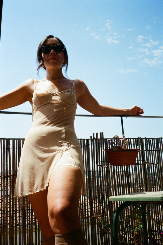 EMBROIDERED NUISETTE