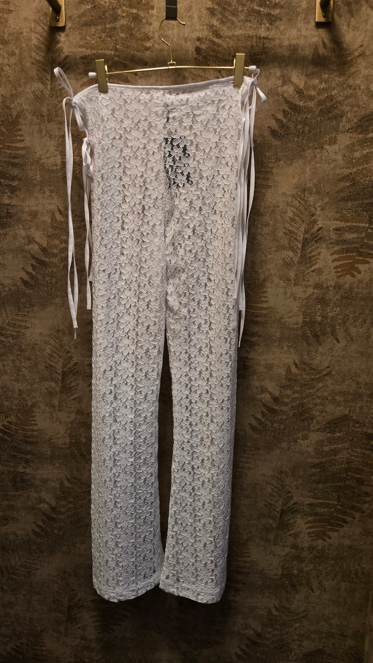 WHITE LACE PANT MADE IN VENEZUELA