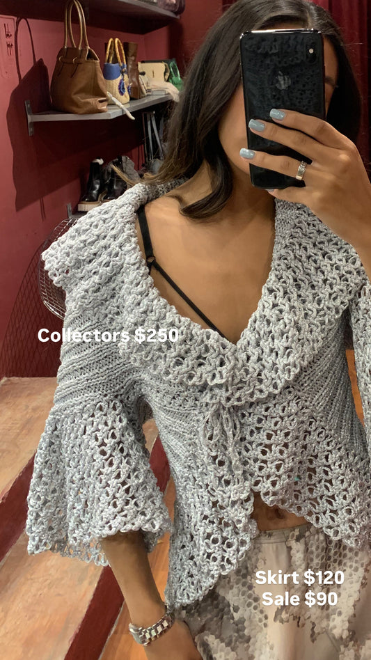 CROCHET SILVER SHORT SLEEVE SWEATER