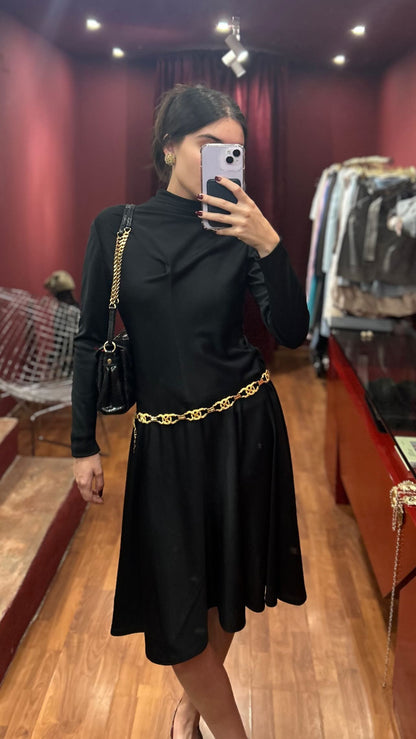 ELASTIC SHORT DRESS WITH LONG SLEEVES