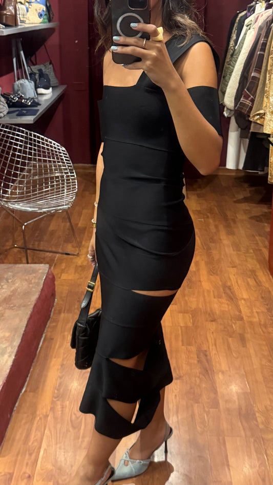 RUNWAY ALEXANDER MCQUEEN CUT-OUT DRESS