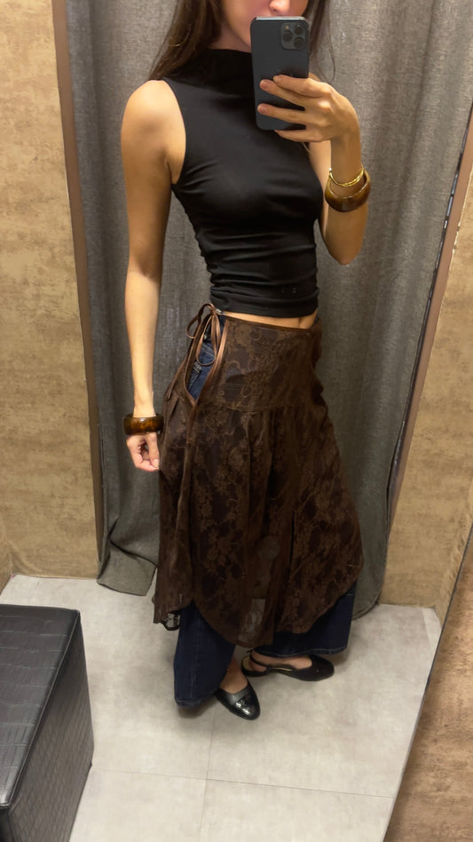 LACE SKIRT MADE IN VENEZUELA