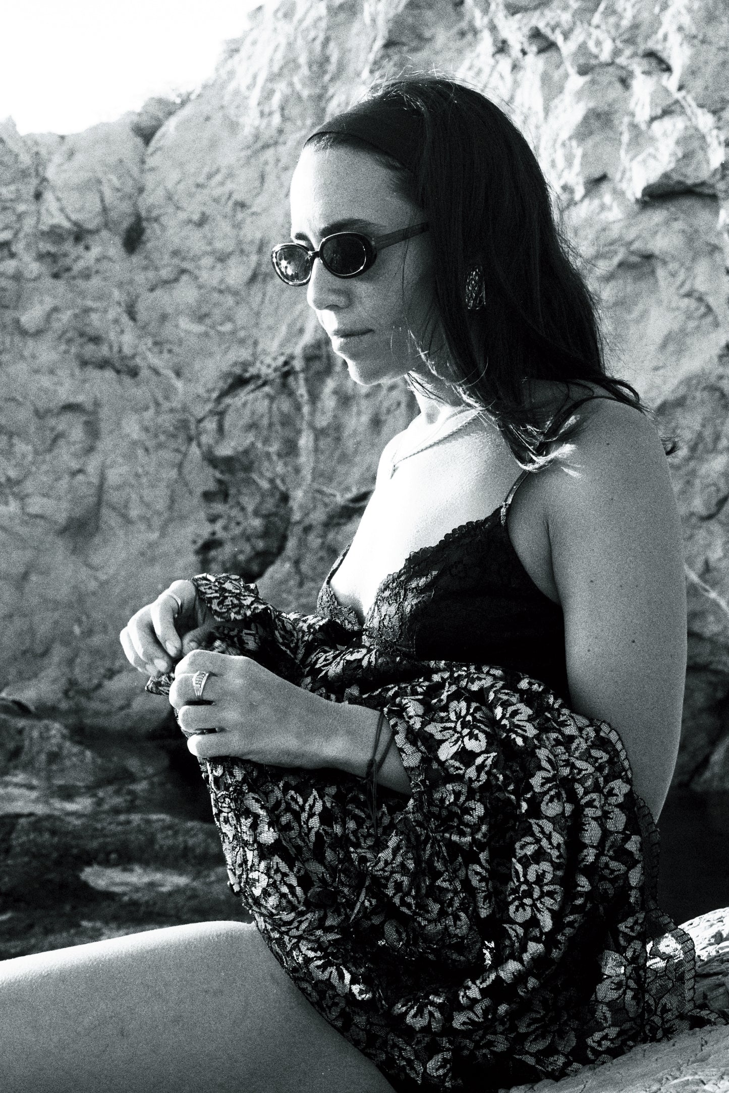 GOLDEN LACE OVERSIZED SHIRT