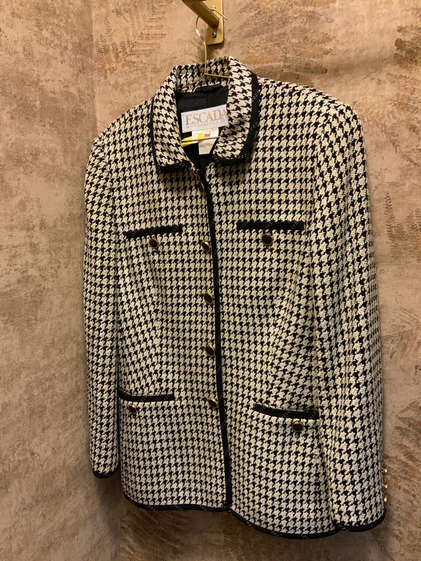 ESCADA JACKET